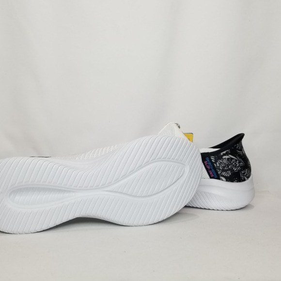 Skechers Women's Slip-In Ultra Flex 3.0 Full Flight Sneakers Size 7.5 White NWT - Picture 8 of 9